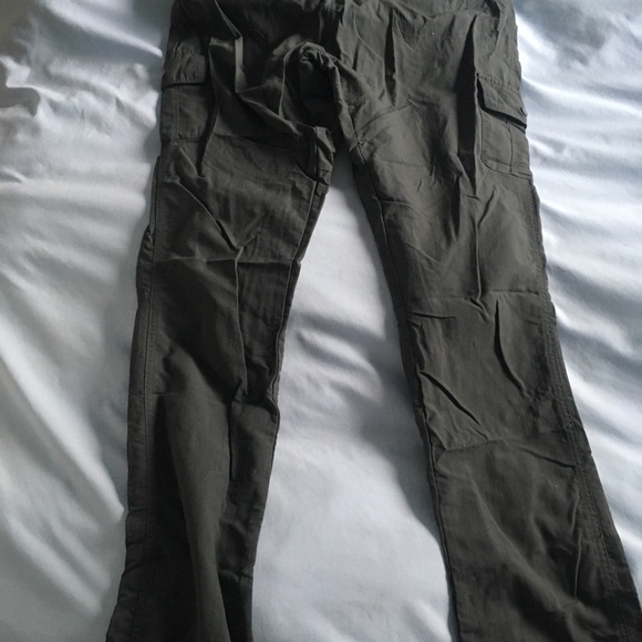 Columbia Pants - Picture 3 of 3